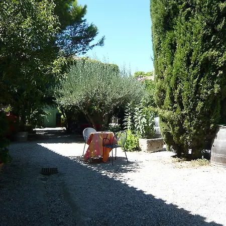 Отель Restaurant Le Clos Des Souquets Fabrezan