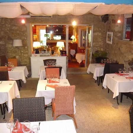 Restaurant Le Clos Des Souquets Отель *